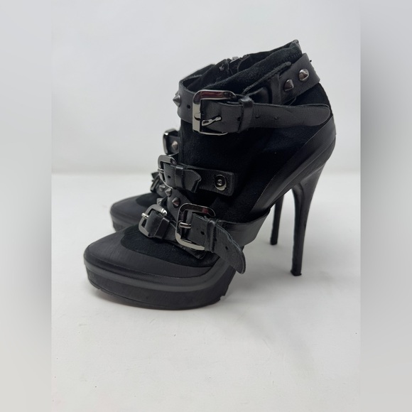 Burberry Moto Buckle Boots 39 - Picture 1 of 8